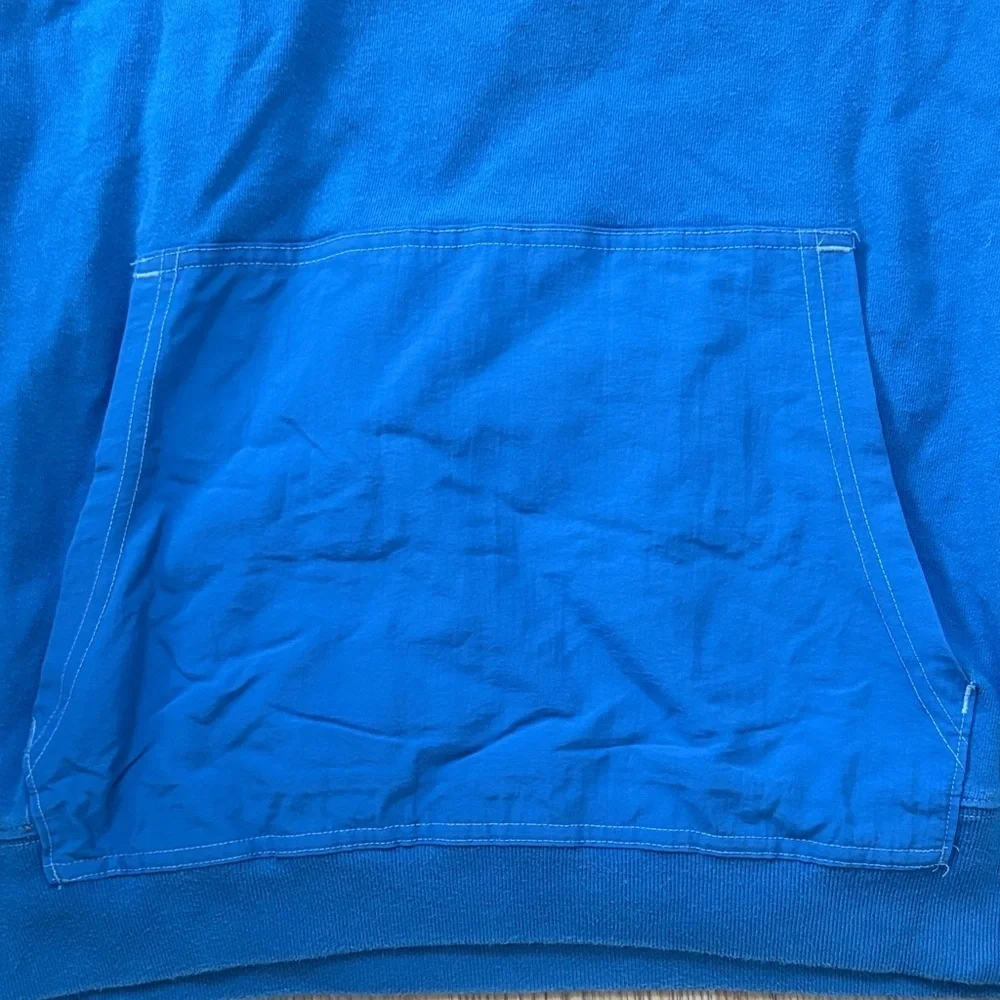 Champion Blue middleweight hybrid crewneck sweatshirt size large